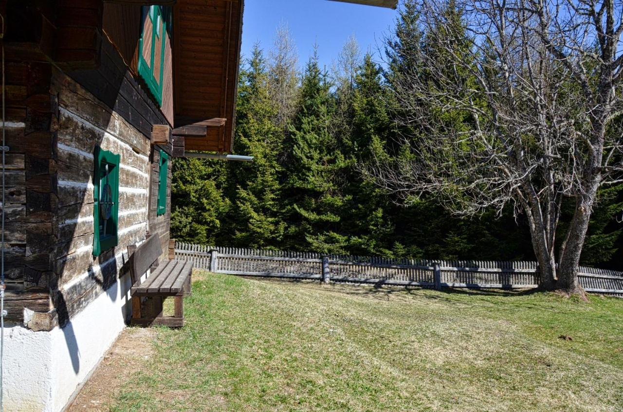 Ferienhaus Waldtraum Санкт-Файт-ан-дер-Глан Экстерьер фото