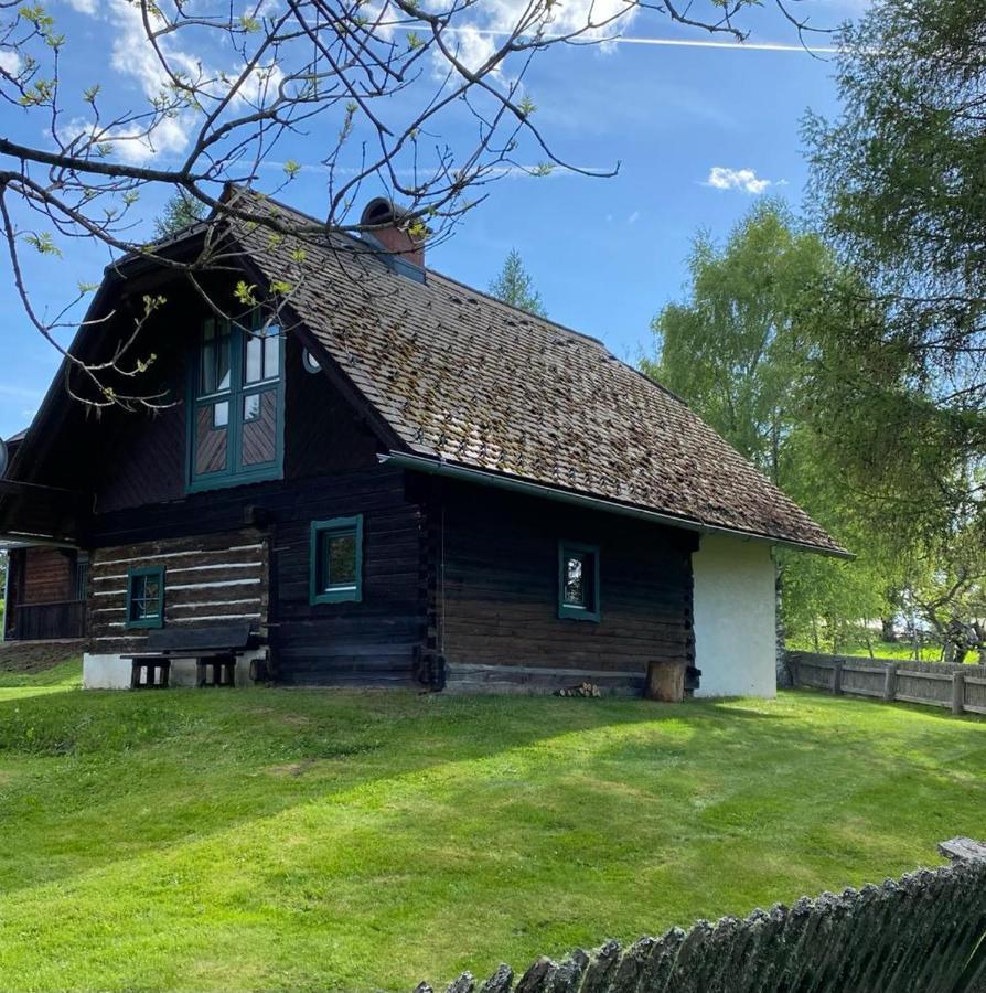 Ferienhaus Waldtraum Санкт-Файт-ан-дер-Глан Экстерьер фото